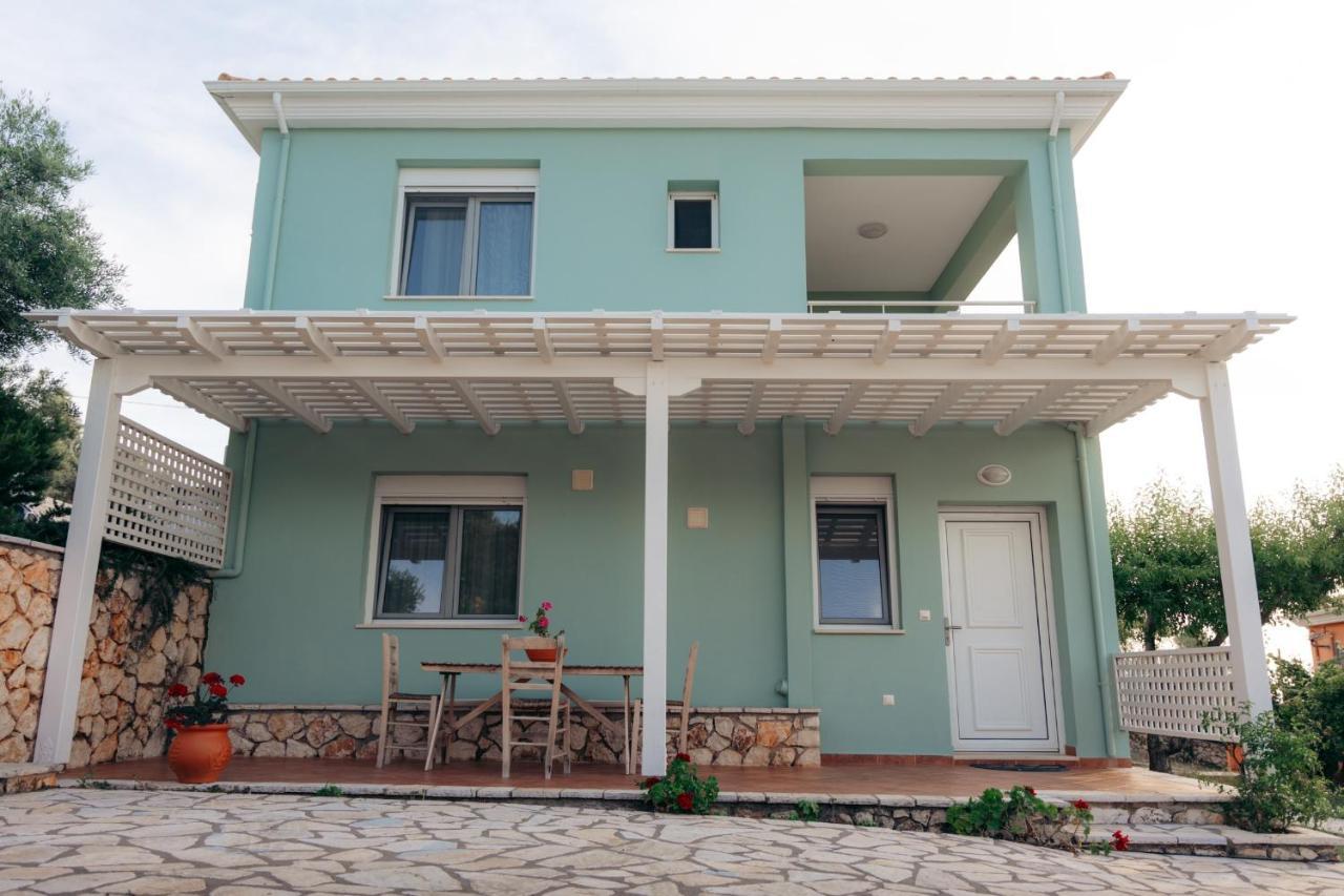 Villa Erato Tsoukaladhes Exterior photo