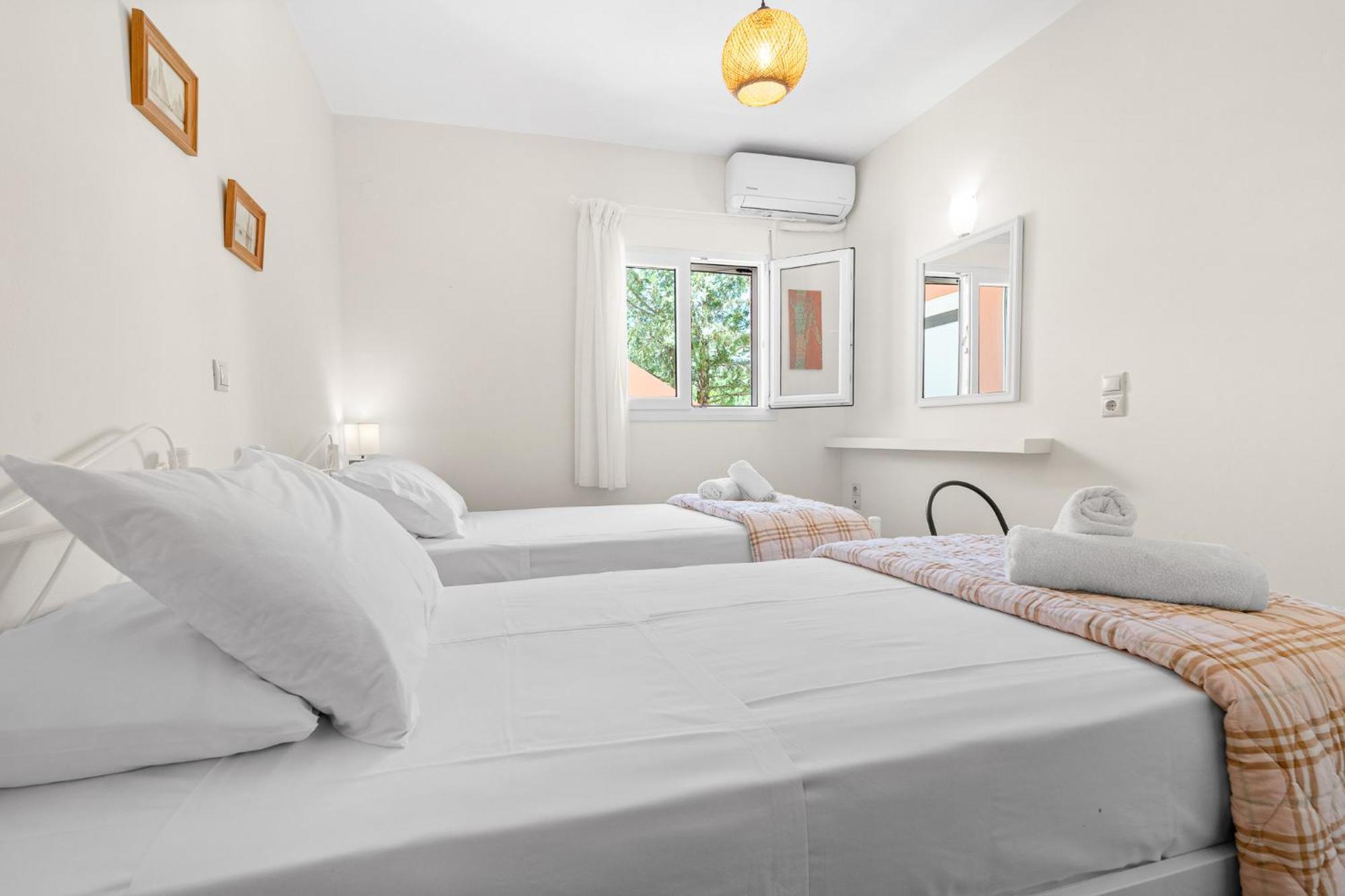 Villa Erato Tsoukaladhes Room photo